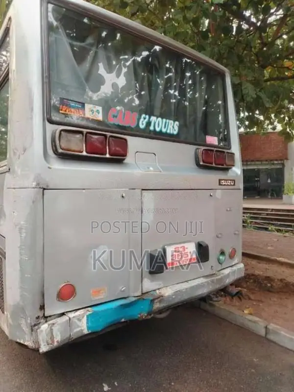 Isuzu Journey 2000 Bus (Used)