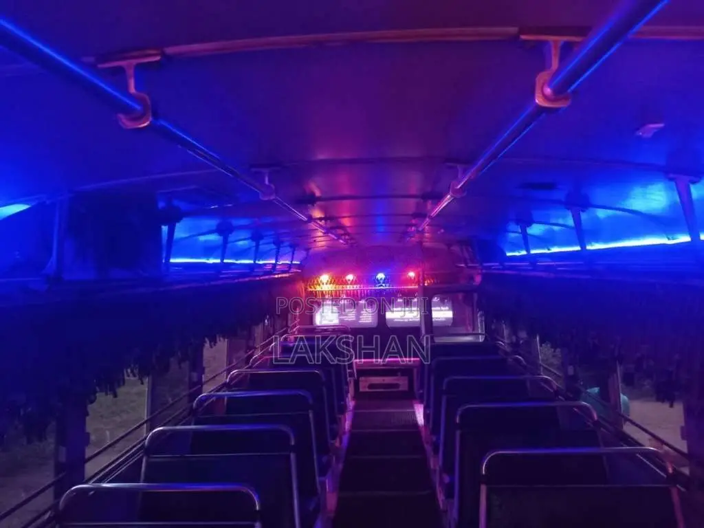 Ashok-Leyland Viking 2002 Bus (Used)
