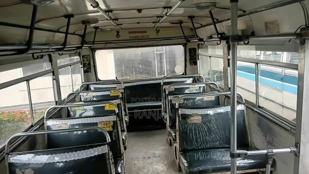 Tata 909 1990 Bus (Used)