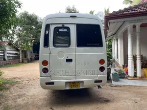 Mitsubishi Rosa 2011 Bus (Used)