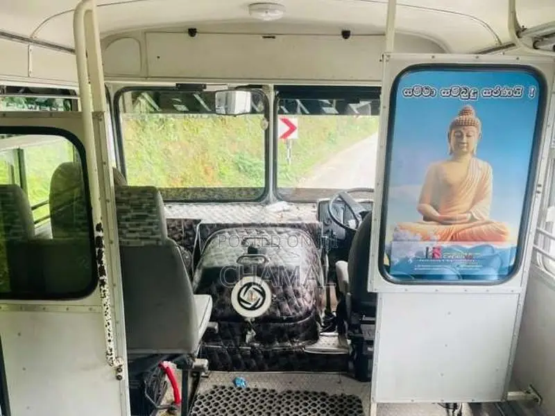 Ashok-Leyland 4 Cylindor Turobo 2012 Bus (Used)