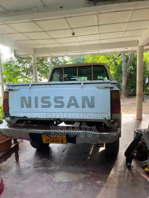 Nissan D21 1984 Pickup (Used)