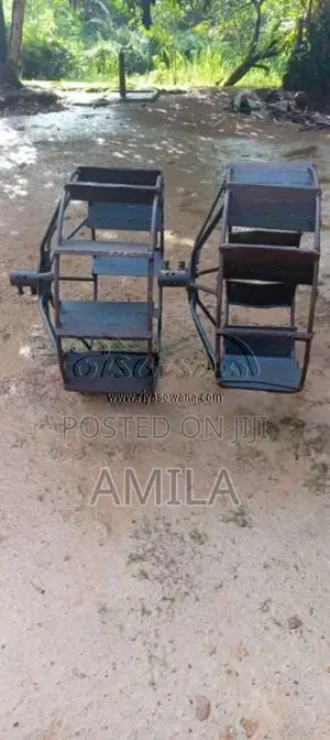 Kubota K700 1995 Tractor (Used)