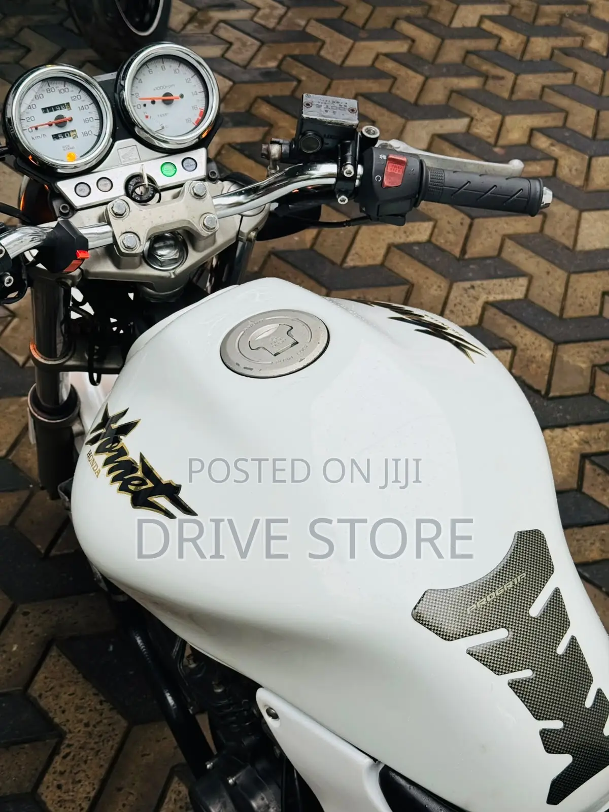 New Honda Hornet 2009 White