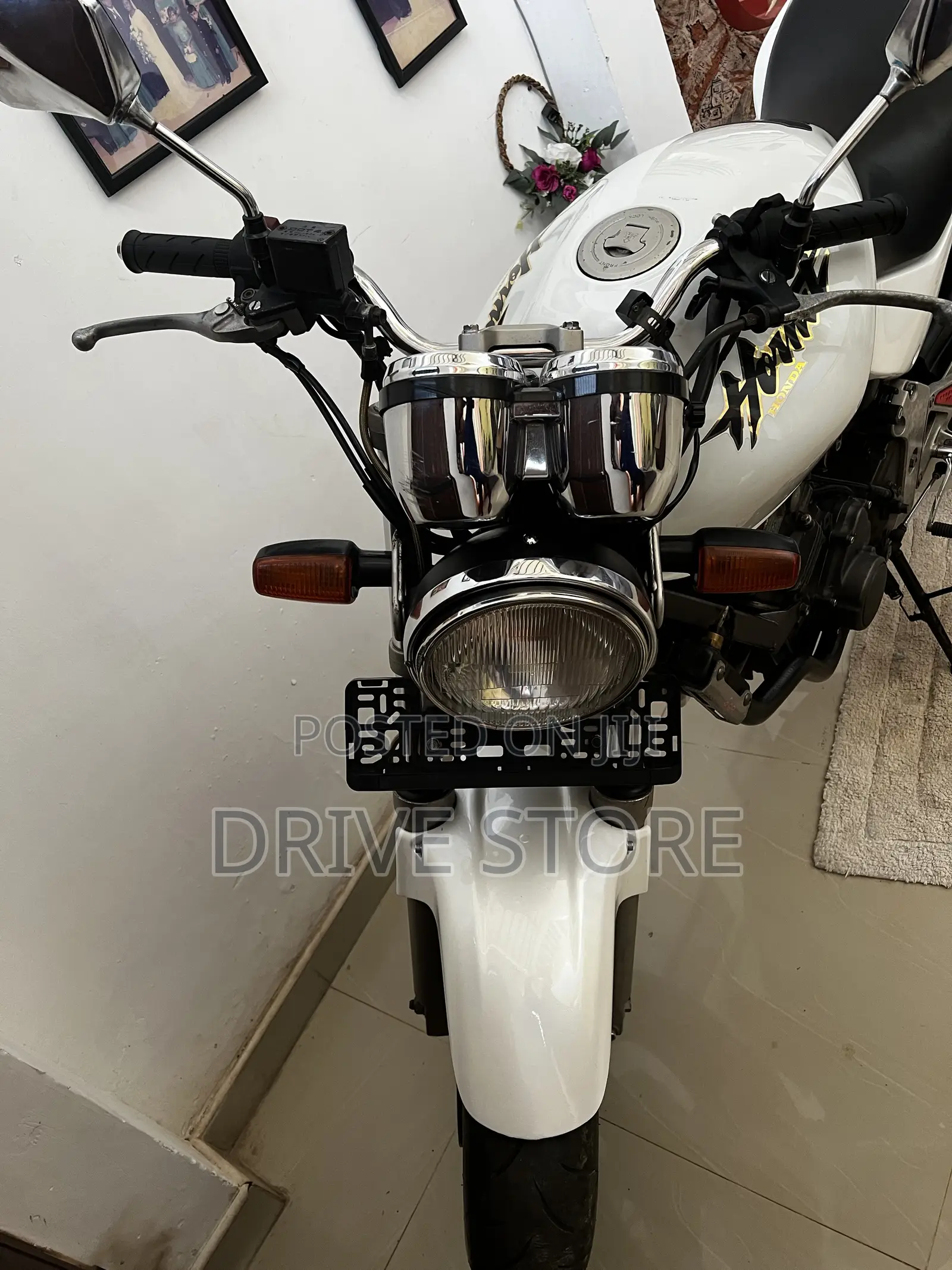 New Honda Hornet 2009 White