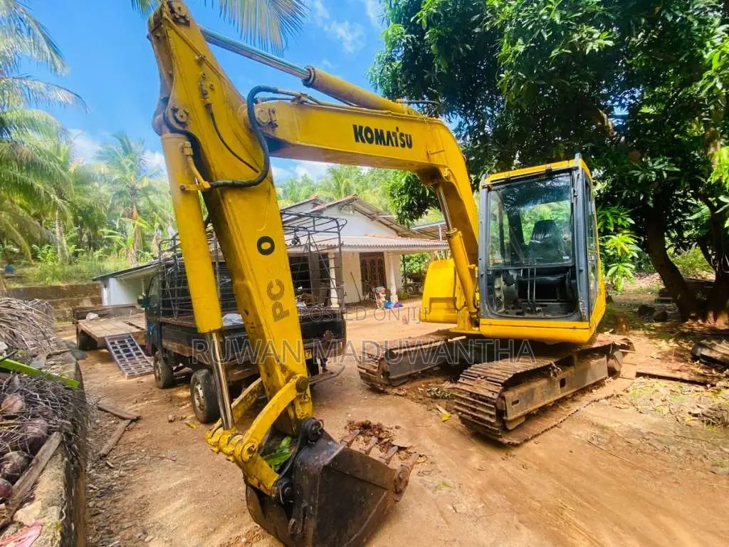 Komatsu Pc60 2007 Heavy-Duty (Used)