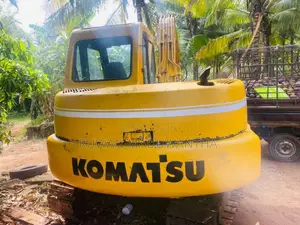 Komatsu Pc60 2007 Heavy-Duty (Used)