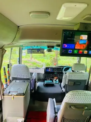 Toyota Coaster 2010 Bus (Used)
