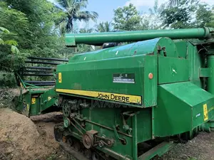 John-Deere Harvester 2013 Tractor (Used)