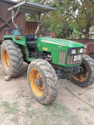 John-Deere 2930 2008 Tractor (Used)