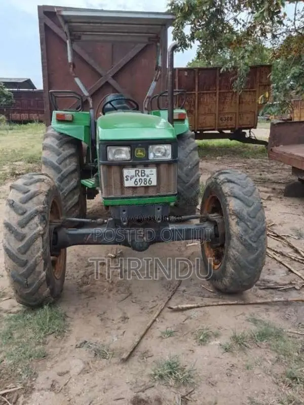 John-Deere 2930 2008 Tractor (Used)