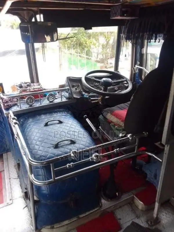 Ashok-Leyland Viking 2007 Bus (Used)