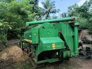 John-Deere Harvester 2013 Tractor (Used)