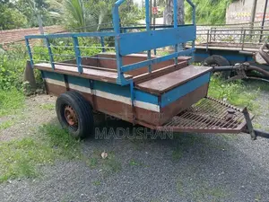 Kubota K700 2001 Tractor (Used)