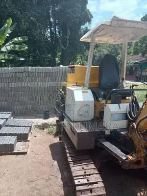 Yanmar B-37 2020 Heavy-Duty (Used)