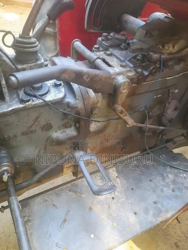 Massey-Ferguson 135 1997 Tractor (Used)