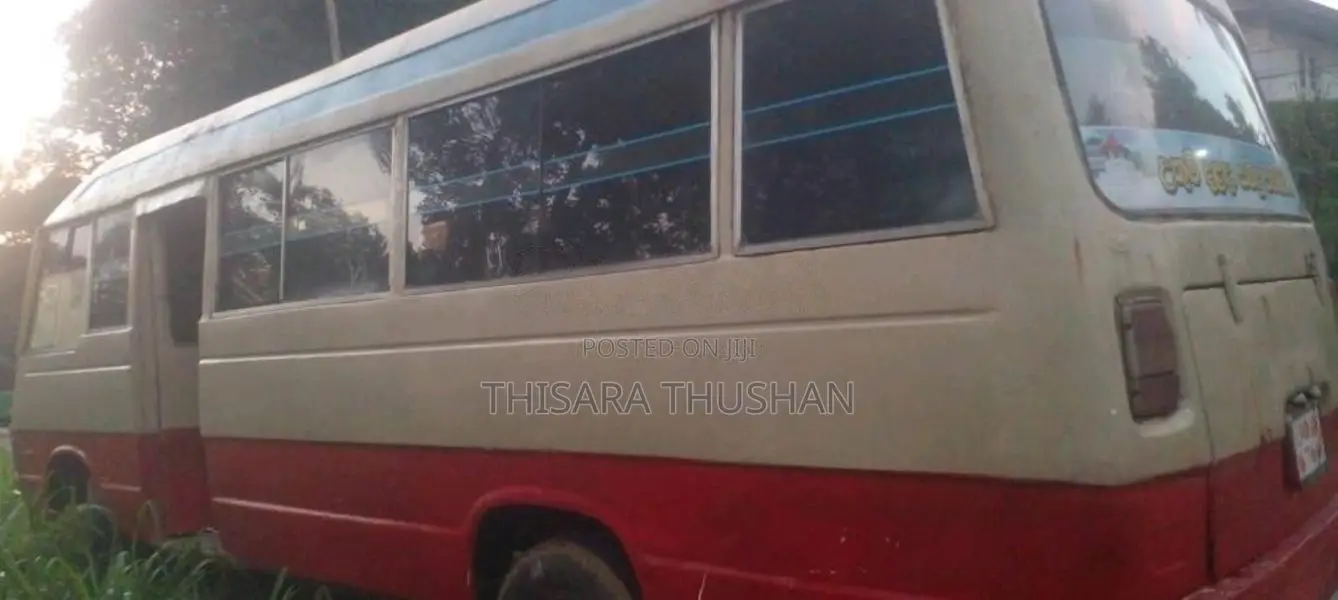 Isuzu Journey L 1983 Bus (Used)