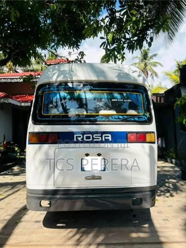 Mitsubishi Rosa 1983 Bus (Used)