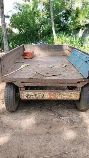Ford Ford 1981 Tractor (Used)