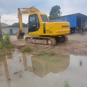 Komatsu Avence 2007 Heavy-Duty (Used)