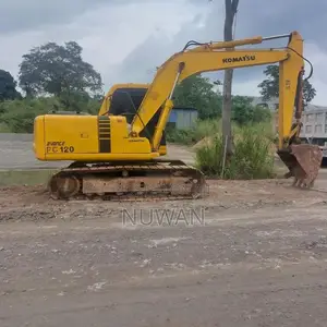 Komatsu Avence 2007 Heavy-Duty (Used)
