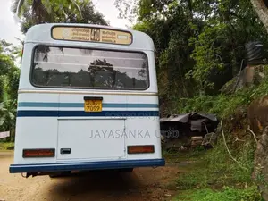 Ashok-Leyland Semi 2004 Bus (Used)