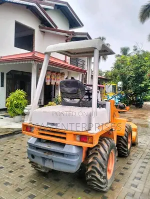 Hitachi LX20-2 2017 Heavy-Duty (Used)