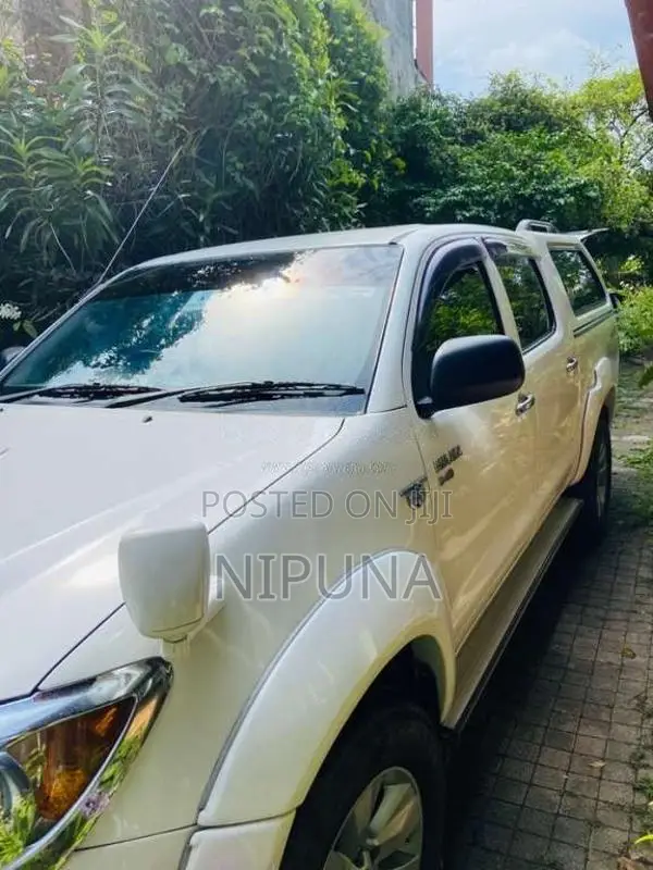 Toyota Hilux 2007 Pickup (Used)