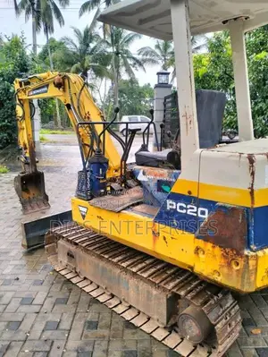 Komatsu Pc20-6 2017 Heavy-Duty (Used)
