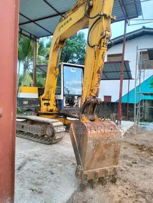 Komatsu Pc60-6 2017 Heavy-Duty (Used)