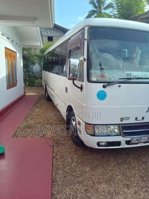 Mitsubishi Rosa 2009 Bus (Used)