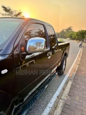 Nissan Navara 2010 Pickup (Used)