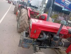 Massey-Ferguson 135 1985 Tractor (Used)