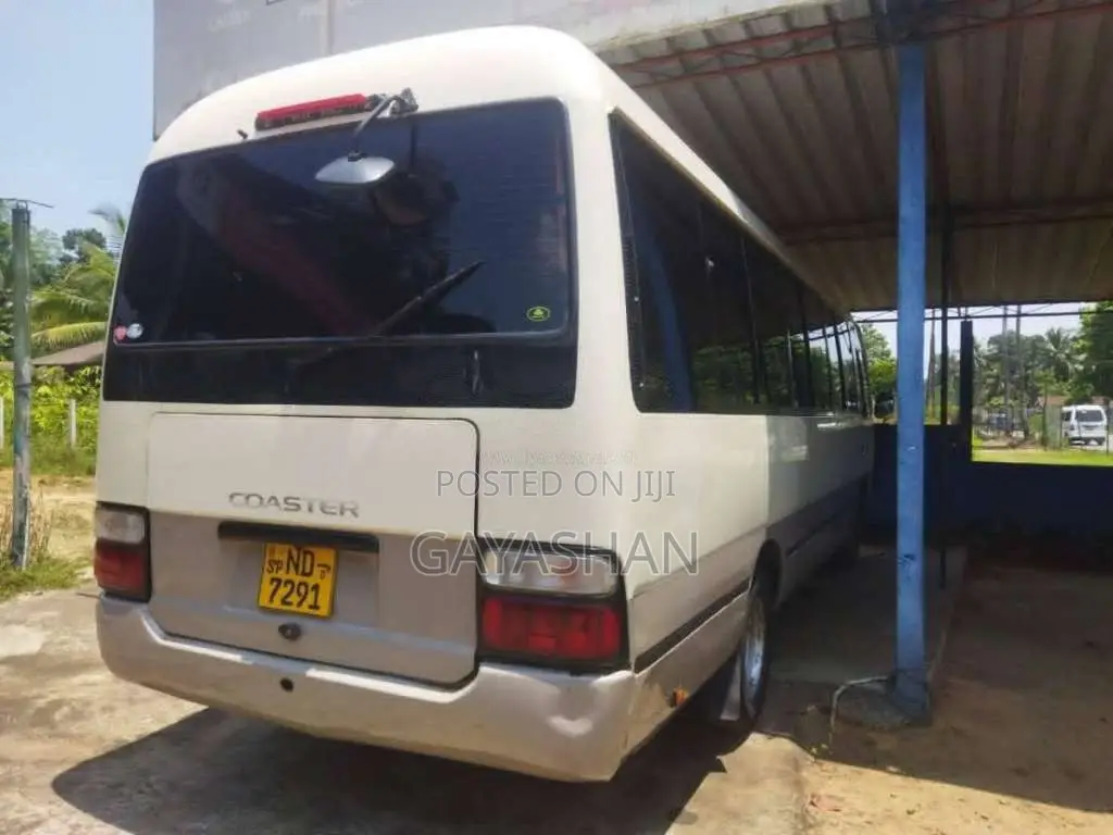 Toyota Coaster 2011 Bus (Used)