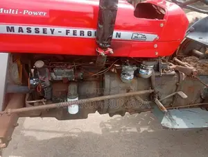 Massey-Ferguson 135 1980 Tractor (Used)