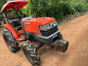 Kubota L3408 2021 Tractor (Used)