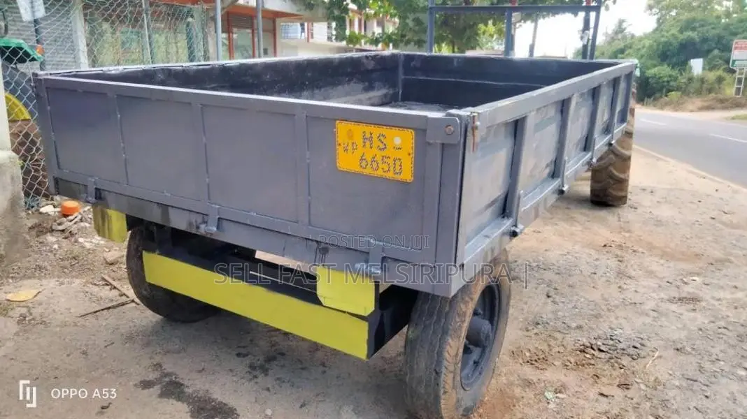 John-Deere Trailer 2020 Tractor (Used)