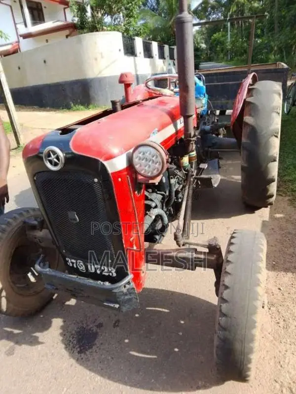 Massey-Ferguson 533 1990 Tractor (Used)