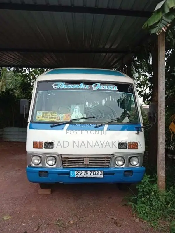 Isuzu Journey 1981 Bus (Used)