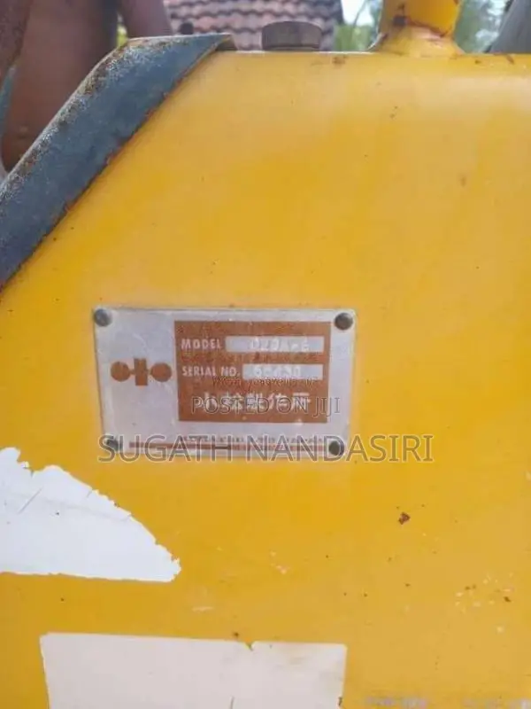 Komatsu D20A-6 2006 Heavy-Duty (Used)
