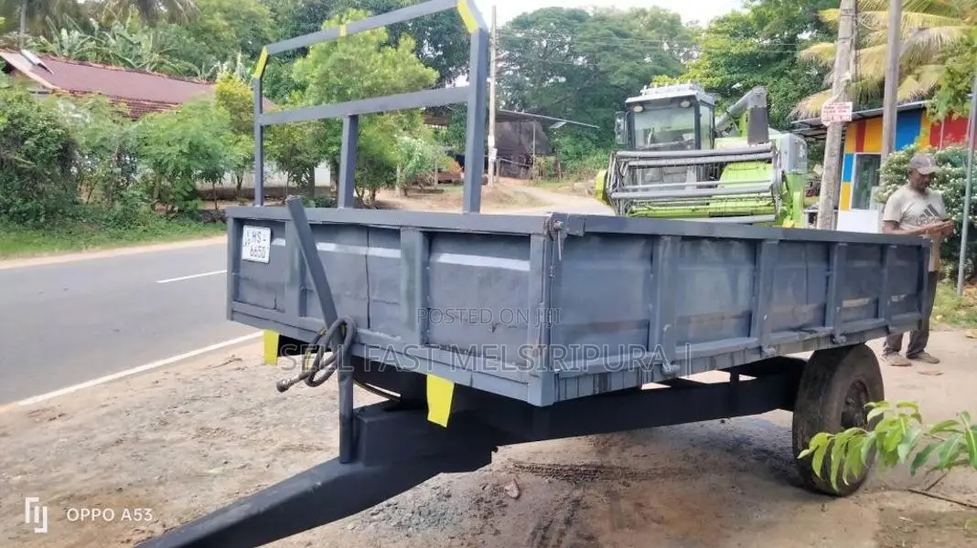 John-Deere Trailer 2020 Tractor (Used)