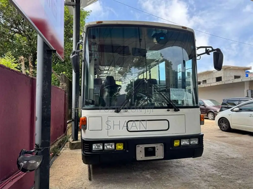 Nissan Ud 1996 Bus Unregistered (Recondition)
