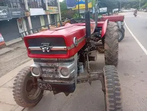 Massey-Ferguson 135 1986 Tractor (Used)