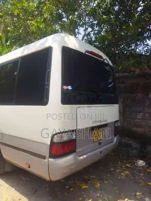 Toyota Coaster 2011 Bus (Used)