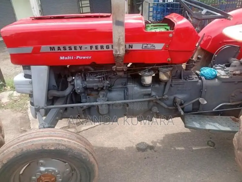 Massey-Ferguson 135 1985 Tractor (Used)