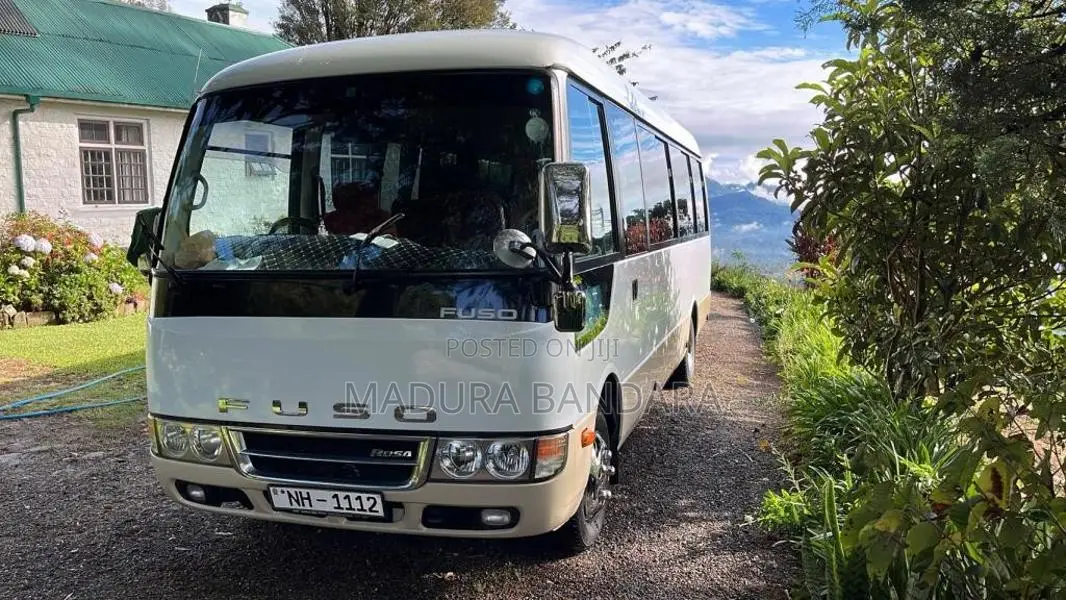 Mitsubishi Rosa 2012 Bus (Used)