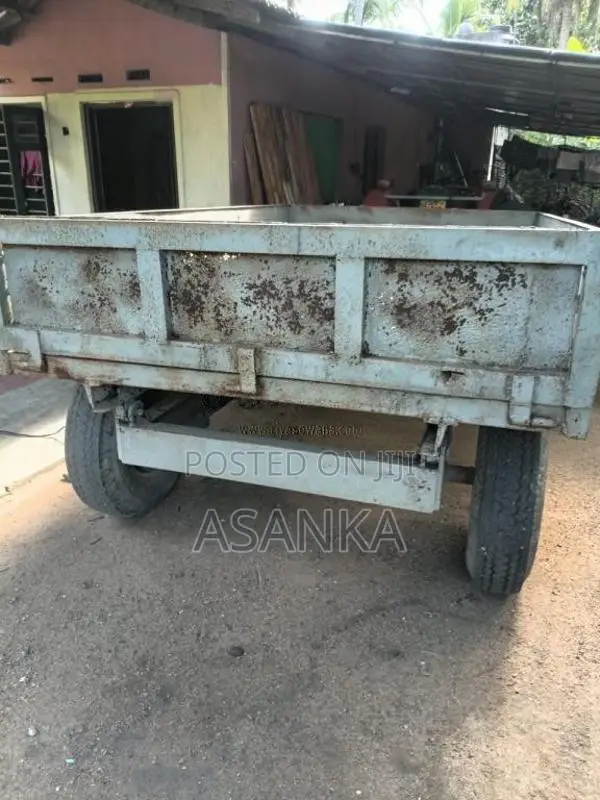Ford Trailer 2015 Tractor (Used)