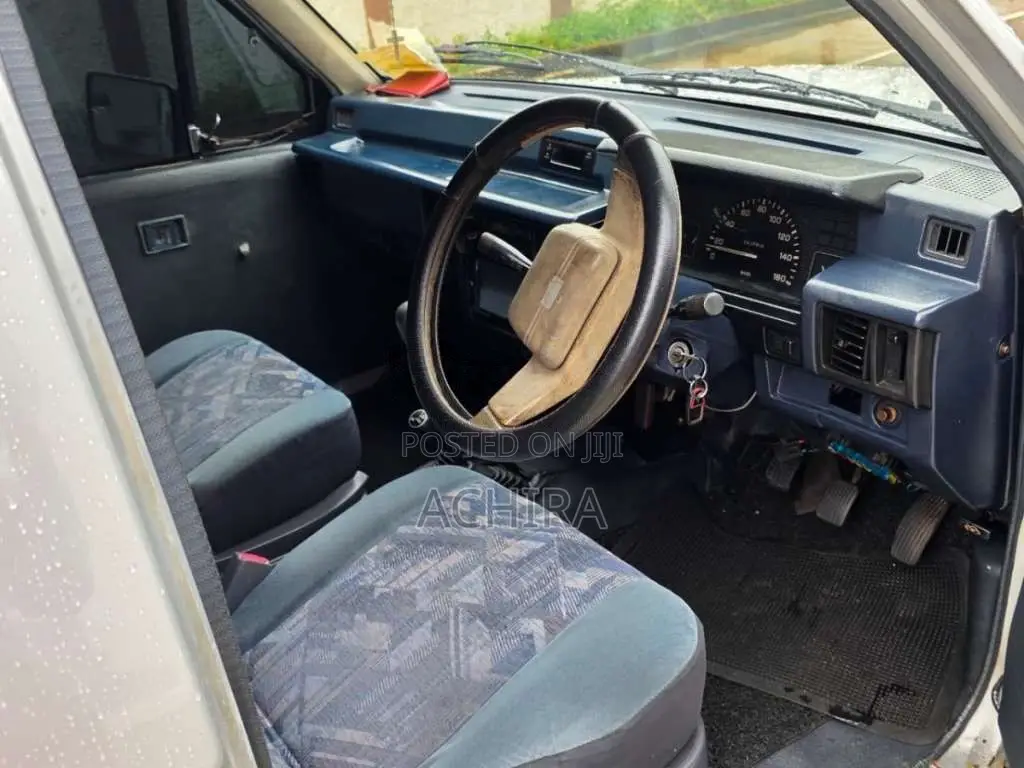 Mitsubishi L200 1990 Pickup (Used)