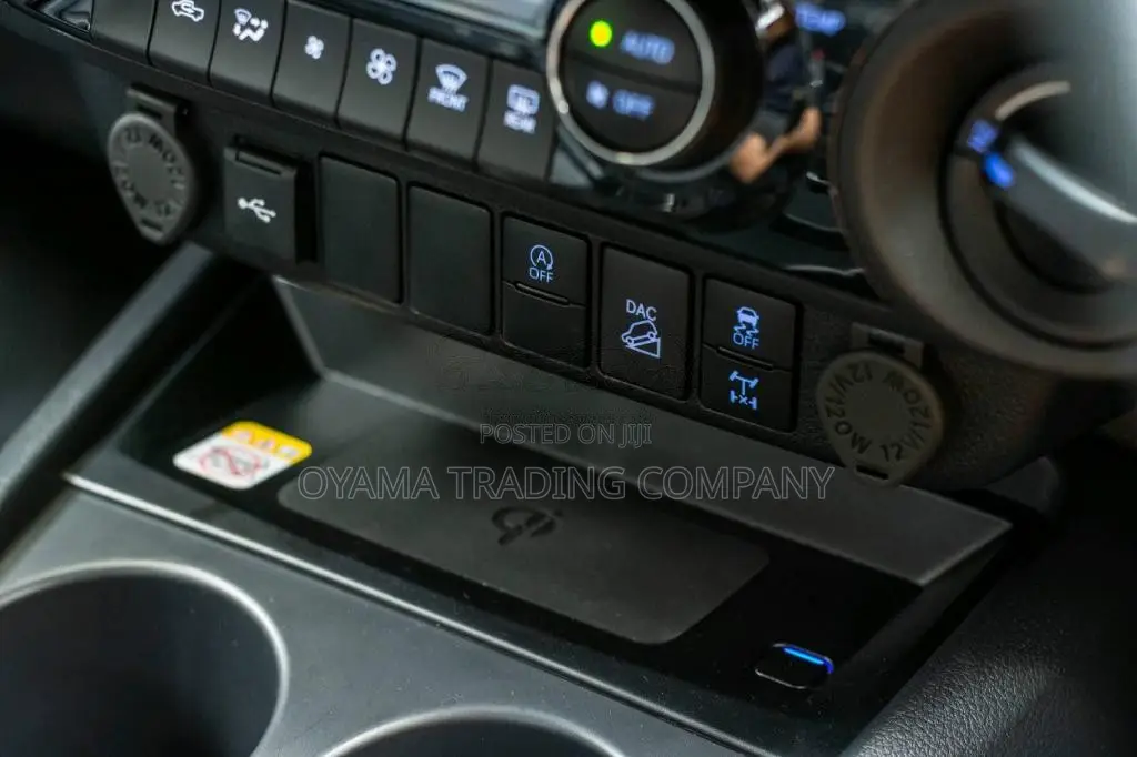 Toyota Hilux Rocco 2 8L 2025 Pickup Unregistered (Recondition)