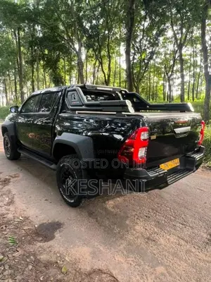 Toyota Hilux Revo 2025 Pickup (Used)